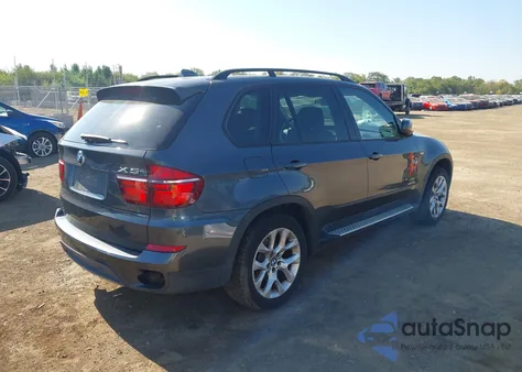 2013 BMW X5 xDrive35I/xDrive35I Premium/xDrive35I Sport Activity from USA, damaged, VIN 5UXZV4C5XD0G57001
